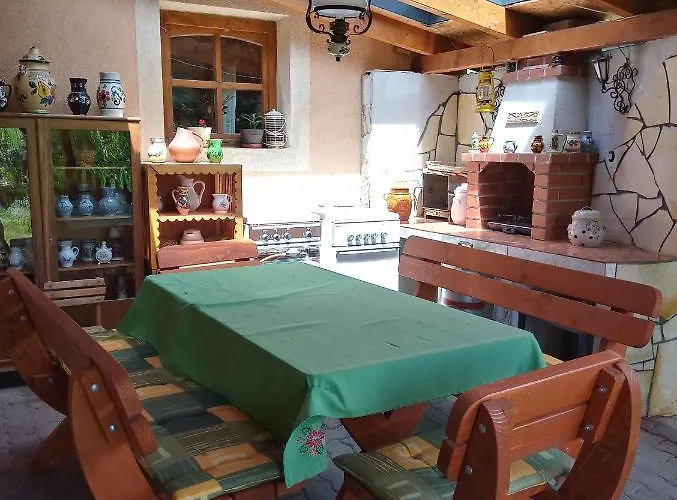 Eszter-lak Monostorapáti