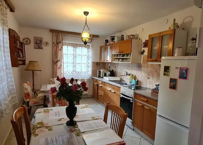 Eszter-lak Monostorapáti