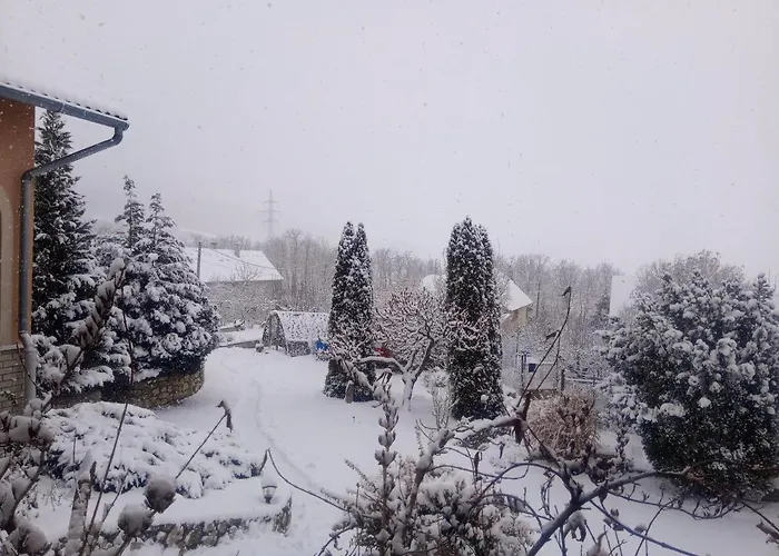 Eszter-lak * Monostorapáti